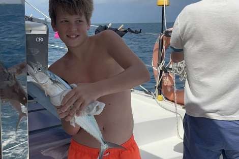 Review img # 2 of the yacht NO INHERITANCE