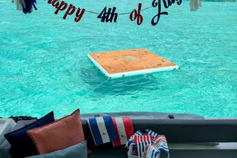 Review img # 1 of the yacht OHANA 59