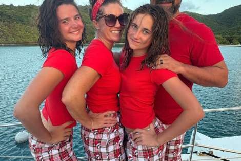 Review img # 3 of the yacht PERMABEAR