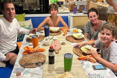 Review img # 5 of the yacht PURA VIDA