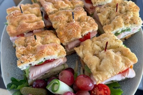 Review img # 3 of the yacht PURELYBLU