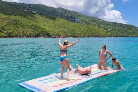 Review img # 98 of the yacht RAPSCALLION