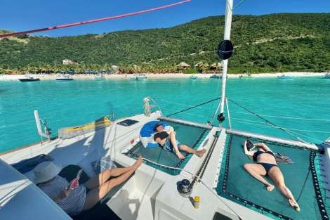 Review img # 66 of the yacht RAPSCALLION