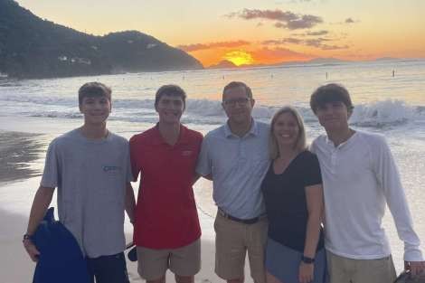 Review img # 6 of the yacht RAPSCALLION