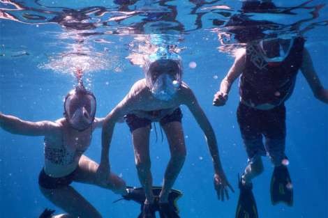 Review img # 22 of the yacht SAIL AWAY