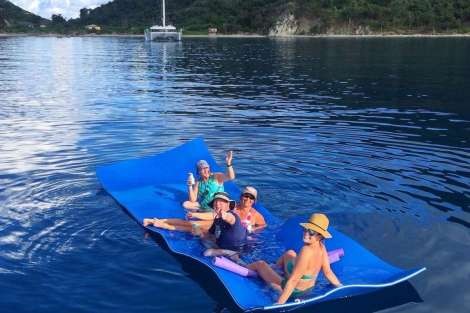 Review img # 18 of the yacht SAIL AWAY