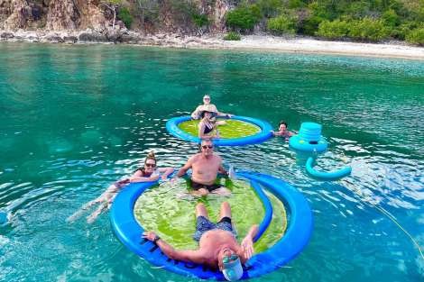 Review img # 98 of the yacht SANDY CINCO