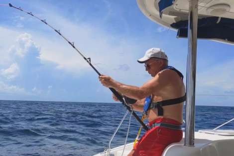 Review img # 10 of the yacht Sara