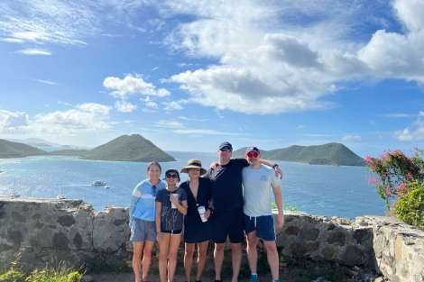 Review img # 99 of the yacht SCUBA DOO