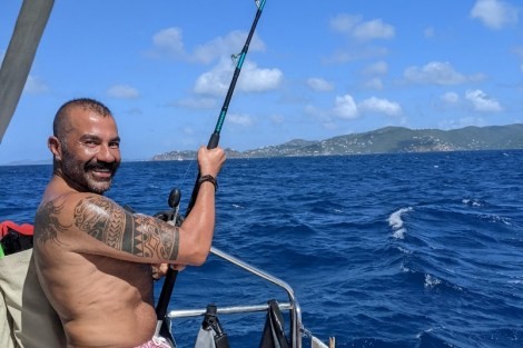 Review img # 100 of the yacht SCUBA DOO