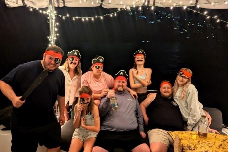 Review img # 65 of the yacht SCUBA DOO