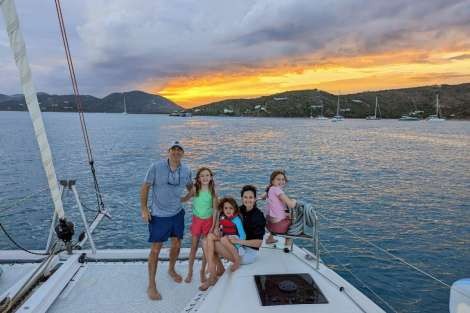 Review img # 63 of the yacht SCUBA DOO