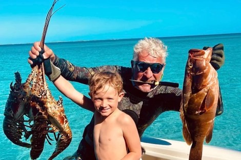 Review img # 2 of the yacht SERENITY VII