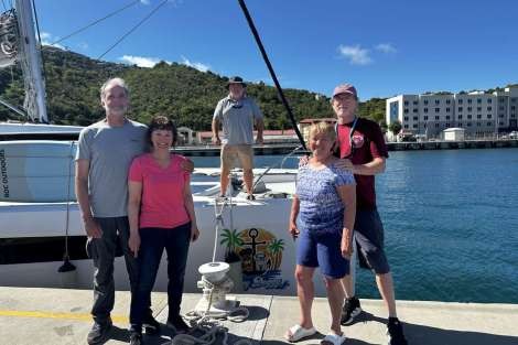 Review img # 22 of the yacht SOGGY DOGGY