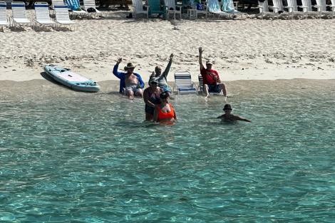 Review img # 8 of the yacht SOGGY DOGGY