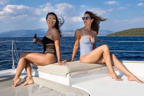 Review img # 13 of the yacht SOLITAIRE