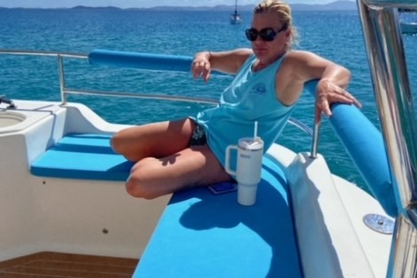 Review img # 106 of the yacht SUN GODDESS