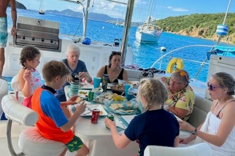 Review img # 94 of the yacht SUN GODDESS