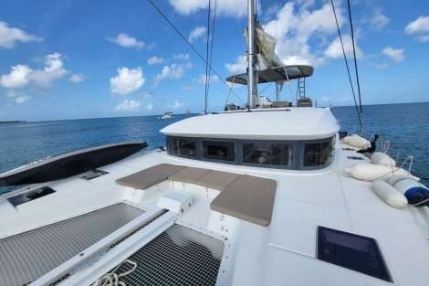 Review img # 19 of the yacht SWAN