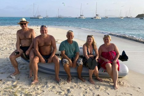 Review img # 14 of the yacht TIMAIAO 2