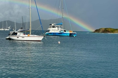 Review img # 18 of the yacht TOUCH THE SKY